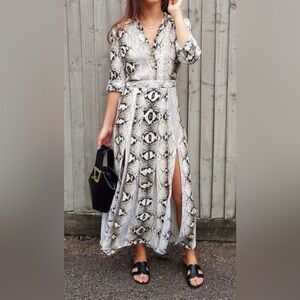 Stunning Topshop Snake Python Print Button Midi Dress with Slits | Size 8